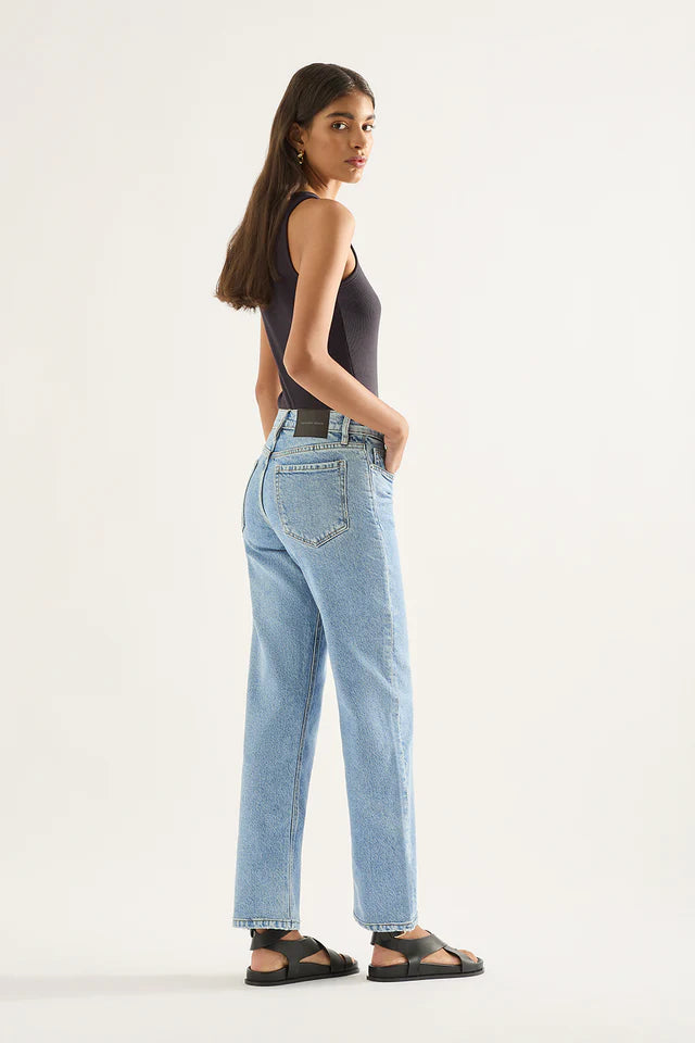 Outland Denim Elise Mid Straight Jean